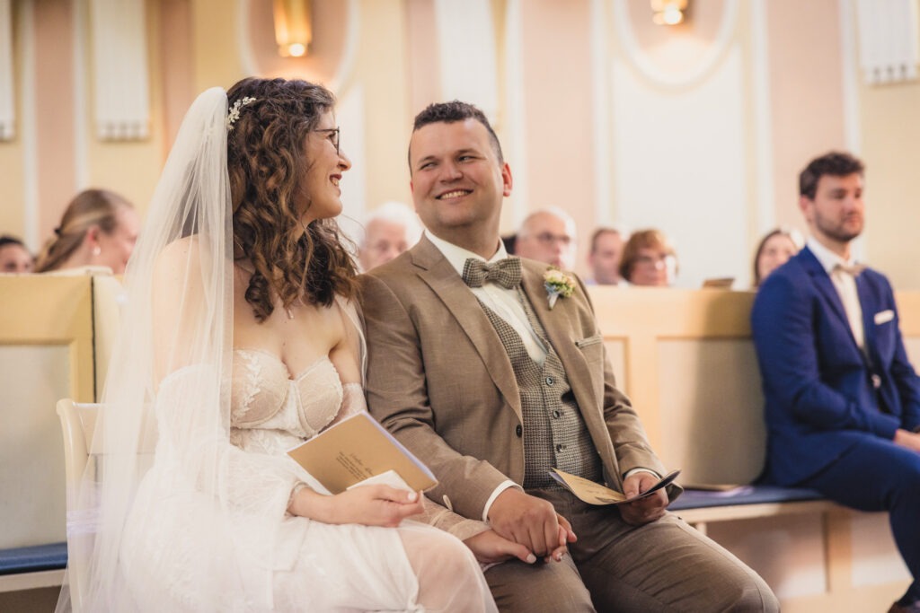 Hochzeitsfotografie Kloster Medingen – Paar bei kirchlicher Trauung